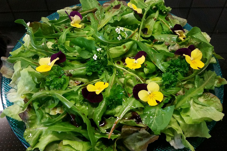 Blumensalat