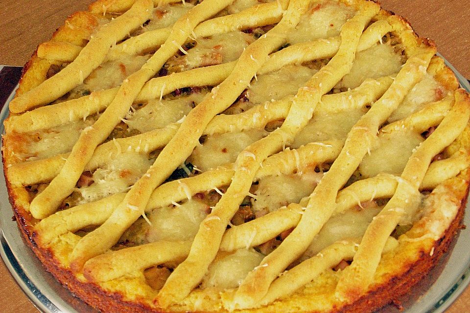 Kartoffelkuchen mit Lauchfüllung