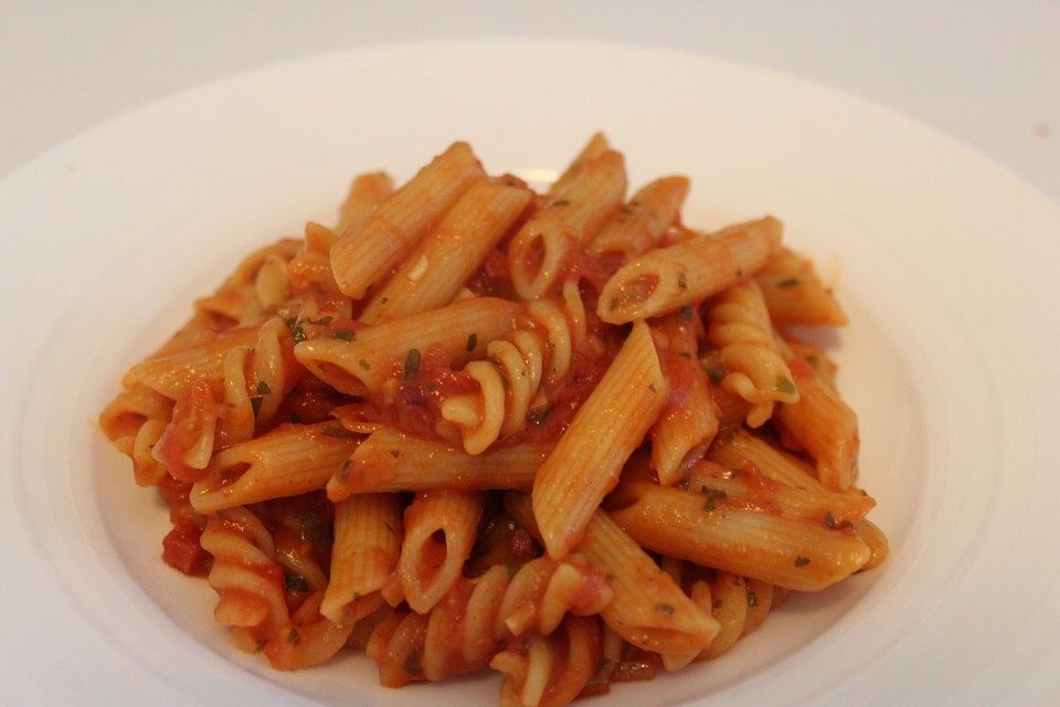 Penne all'arrabbiata