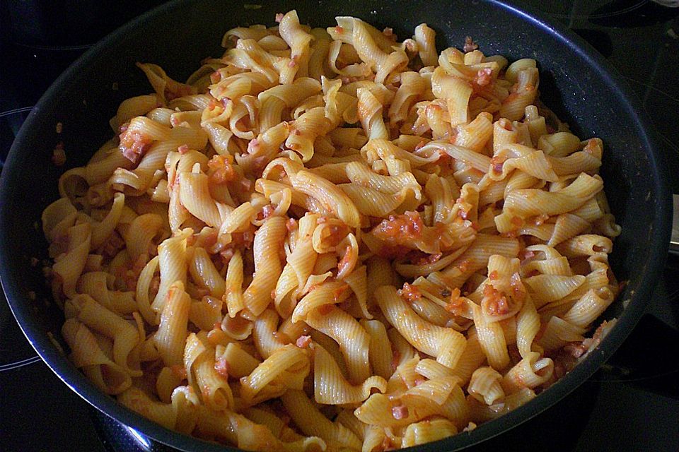 Penne all'arrabbiata