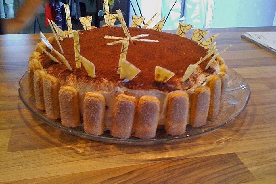 Kirsch - Tiramisu - Torte