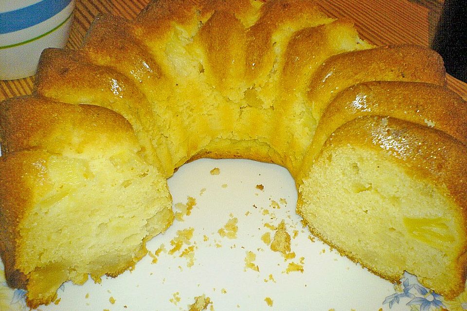 Ananas - Marzipan - Kuchen