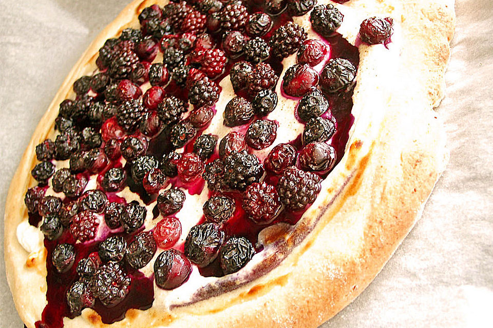 Sommerbeeren Pizza