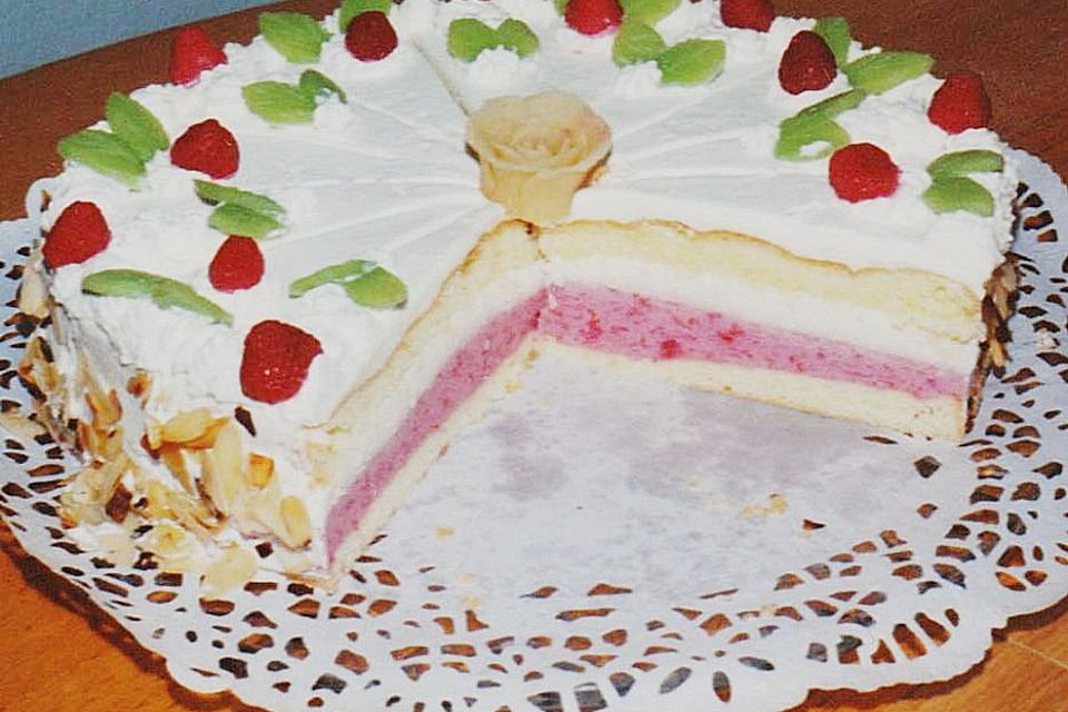 Himbeer - Mandel - Torte