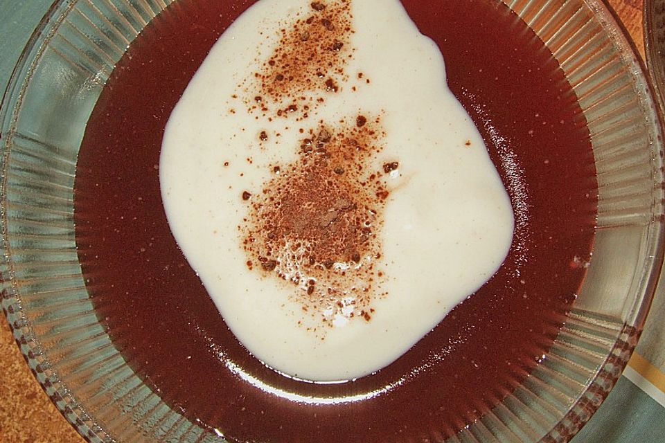 Glühweindessert mit Zimtjoghurt