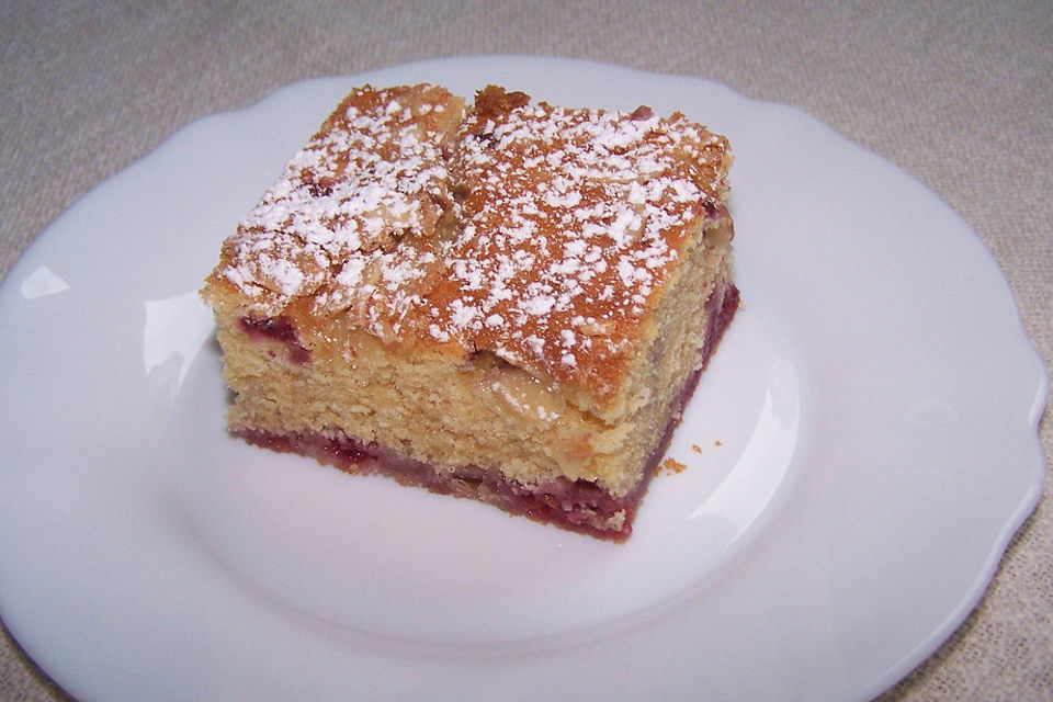 Himbeer Rührkuchen mit Schokoladenglasur