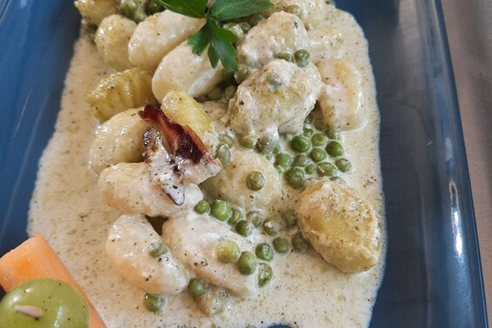 Gnocchi in Pestosahne