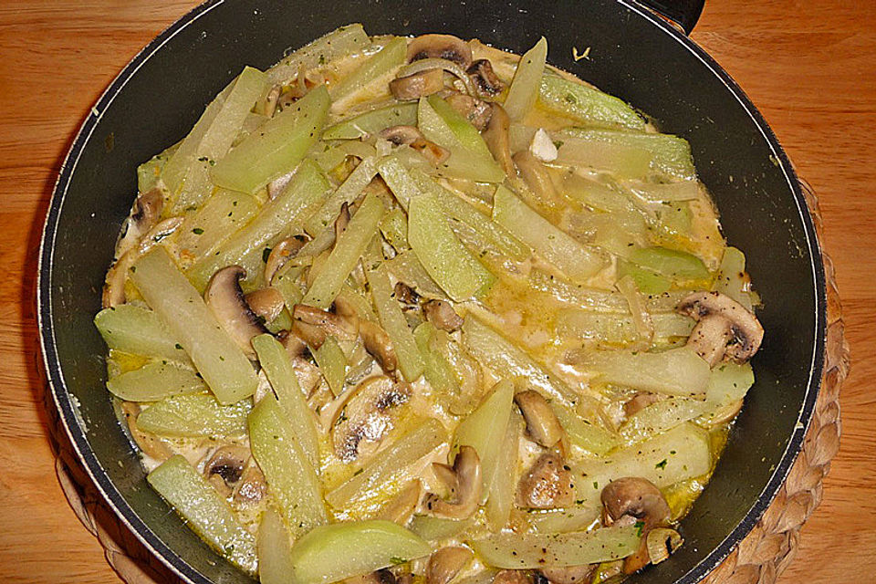 Chrissis Kohlrabi-Champignon-Pfanne