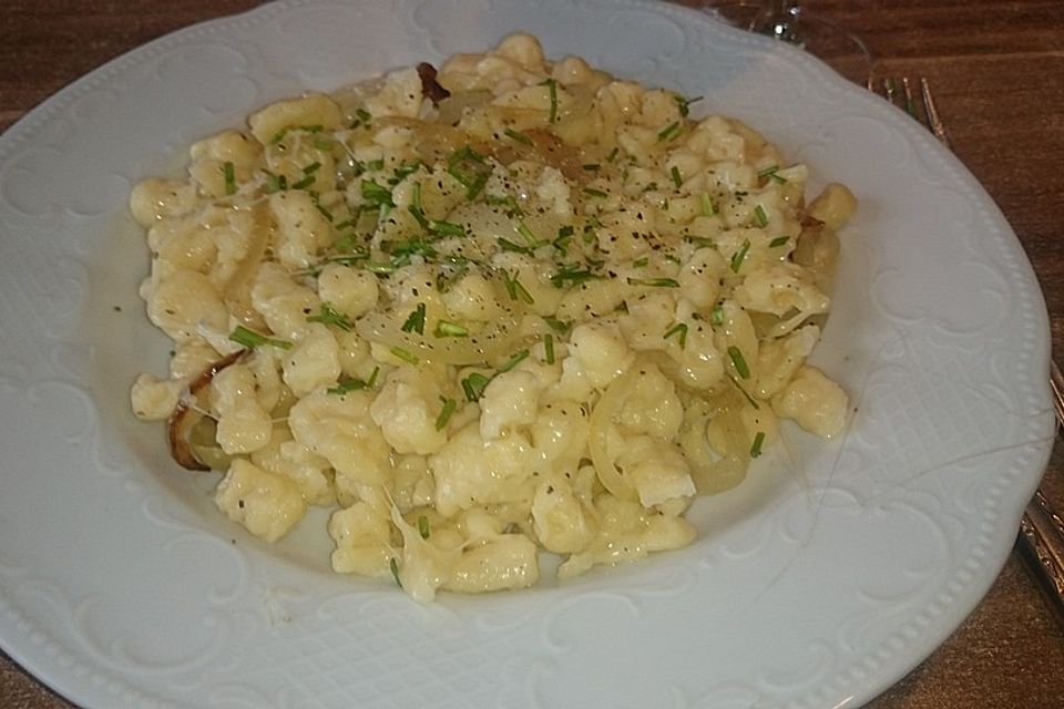 Allgäuer Käsespätzle mit Zwiebeln