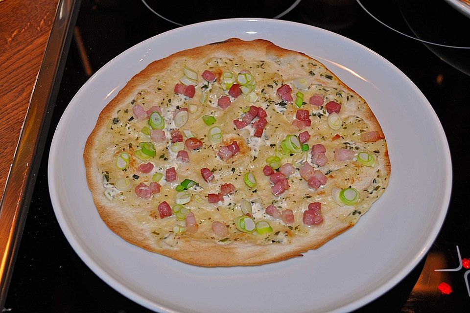 Superschneller Flammkuchen