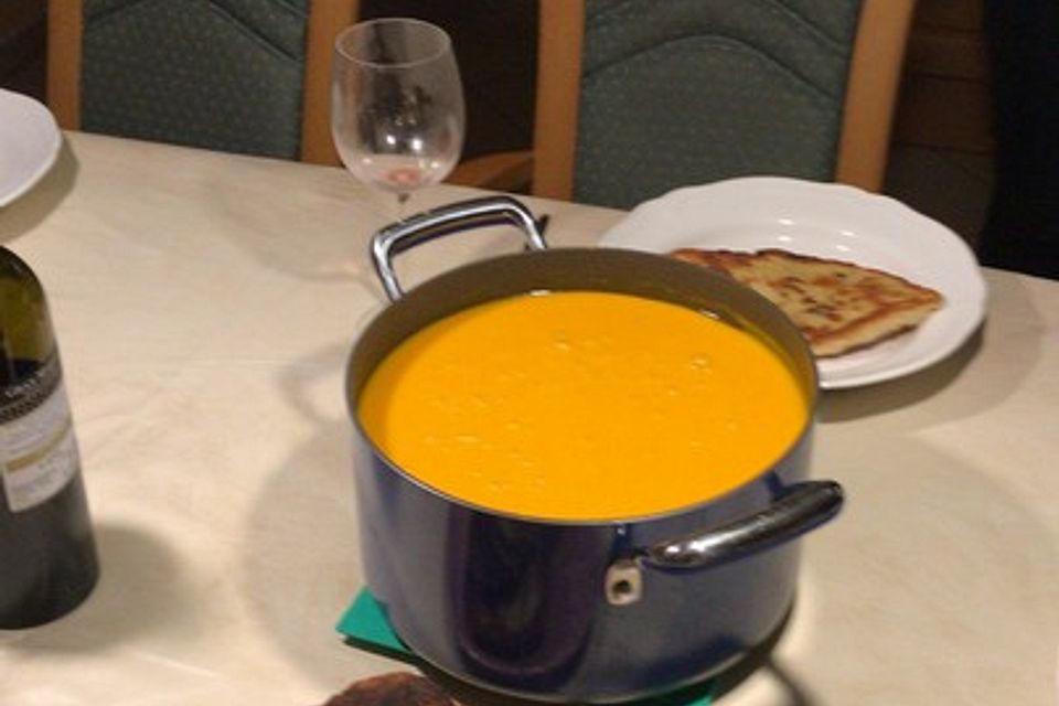 Karibische Kürbiscremesuppe